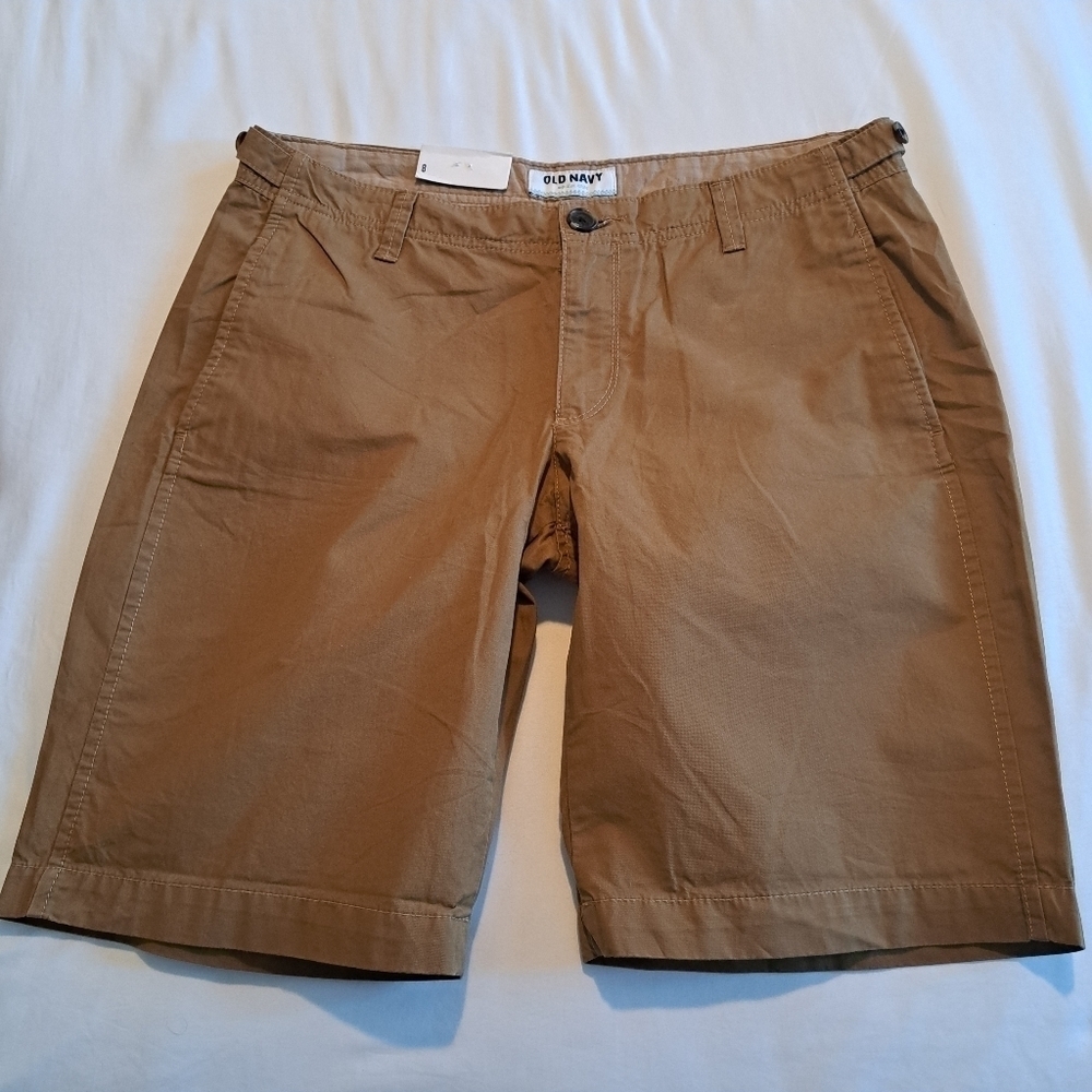 Old Navy women's size 8 walking shorts